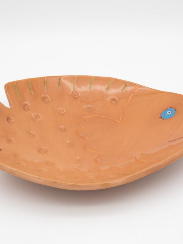 Platter in fish shape